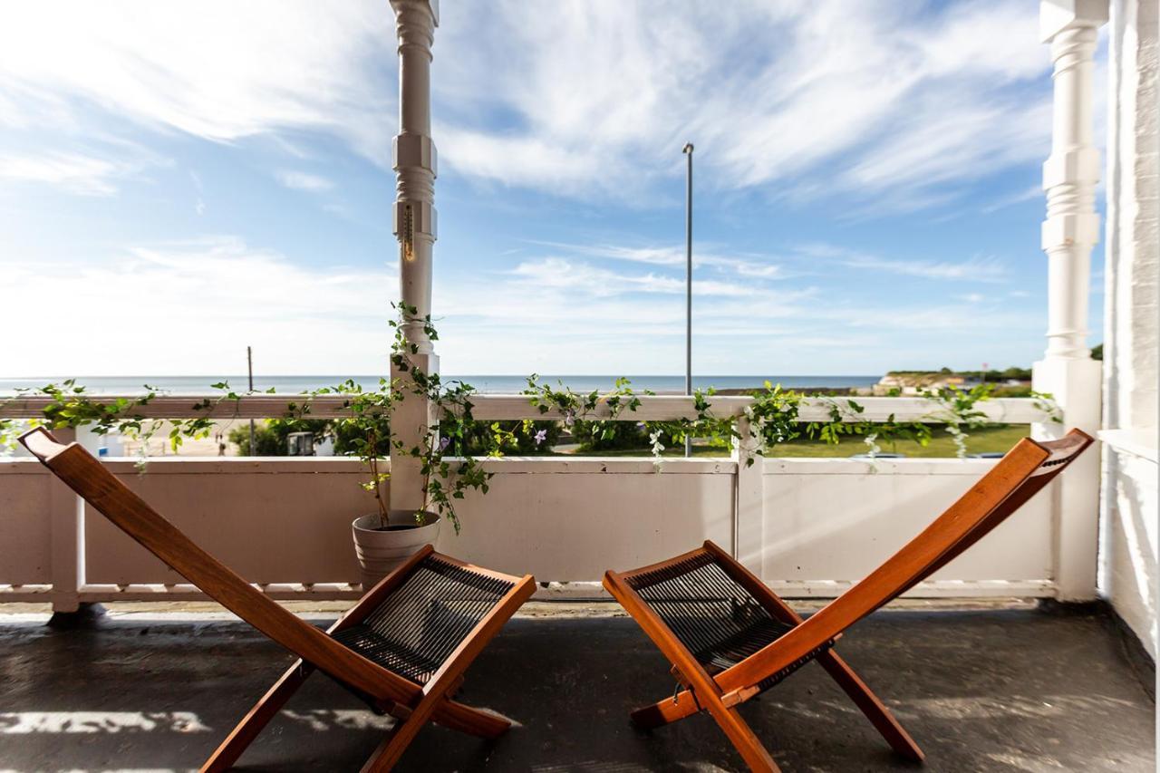 A View Of The Bay- Panoramic Sea Views- Sleeps 4 Apartment Westgate-on-Sea Exterior photo